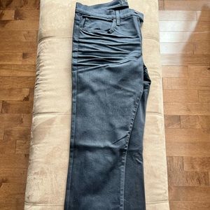 New, never worn Joe jeans